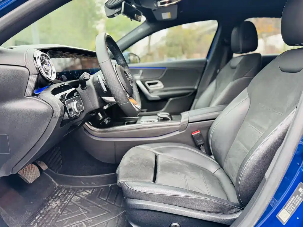 Mercedes-Benz A-Class 2020 — фото 5