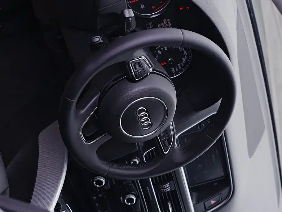 Audi Q5 2017