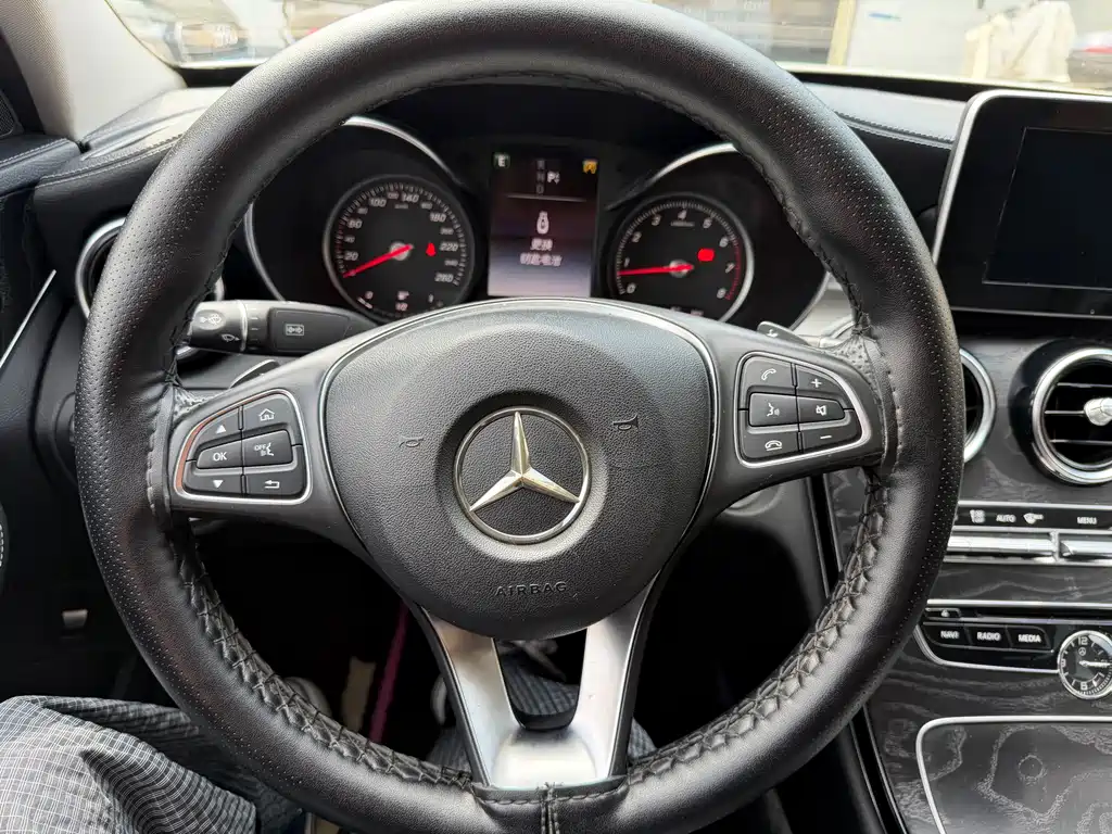 Mercedes-Benz C-Class 2016 — фото 13