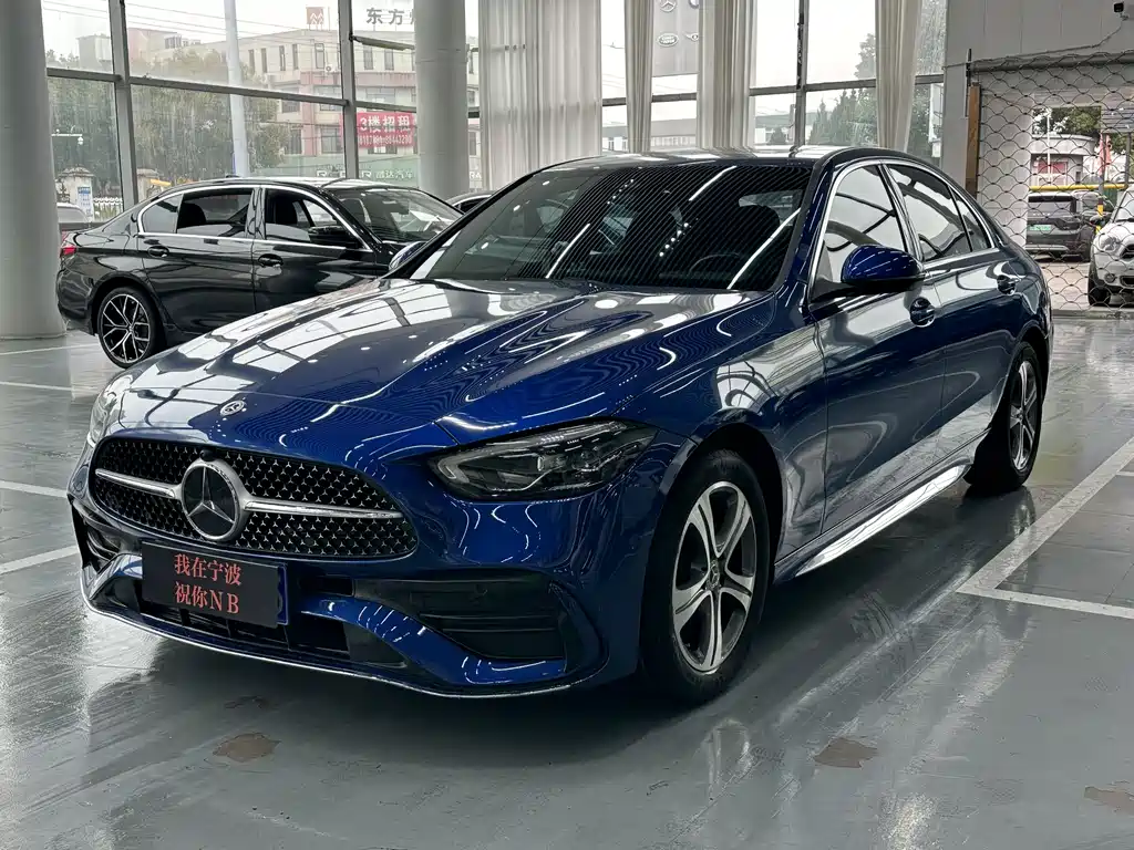 Mercedes-Benz C-Class 2022 — фото 1