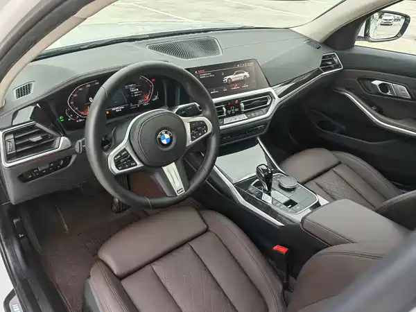 BMW 3 Series 2022