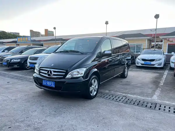 Mercedes-Benz Viano 2015