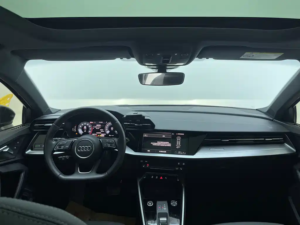 Audi A3 2022 — фото 26