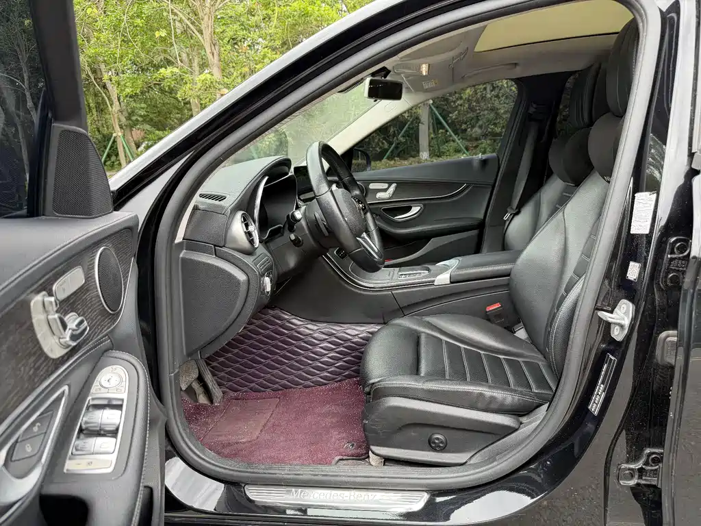 Mercedes-Benz C-Class 2020 — фото 8