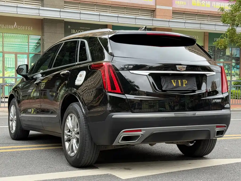 Cadillac XT5 2020 — фото 6