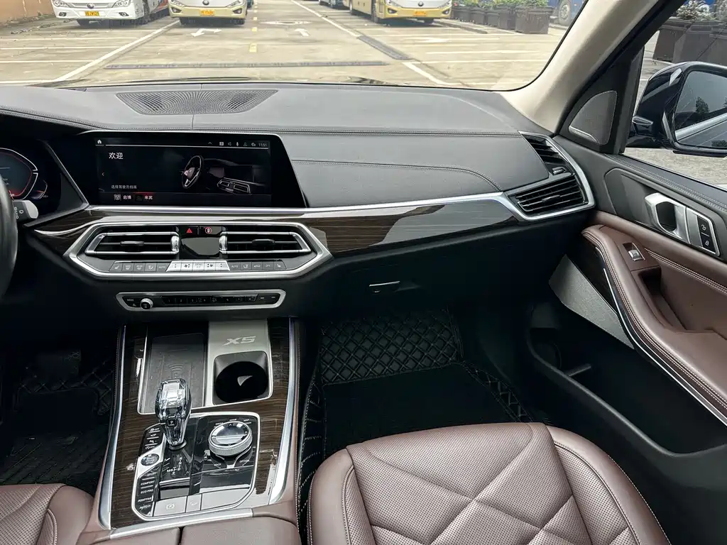 BMW X5 2022 — фото 12