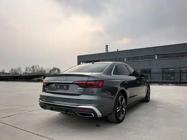 Audi A4L 2022