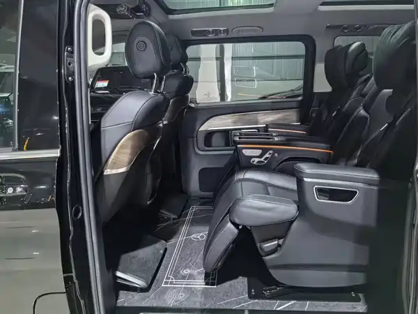 Mercedes-Benz V-Class 2021