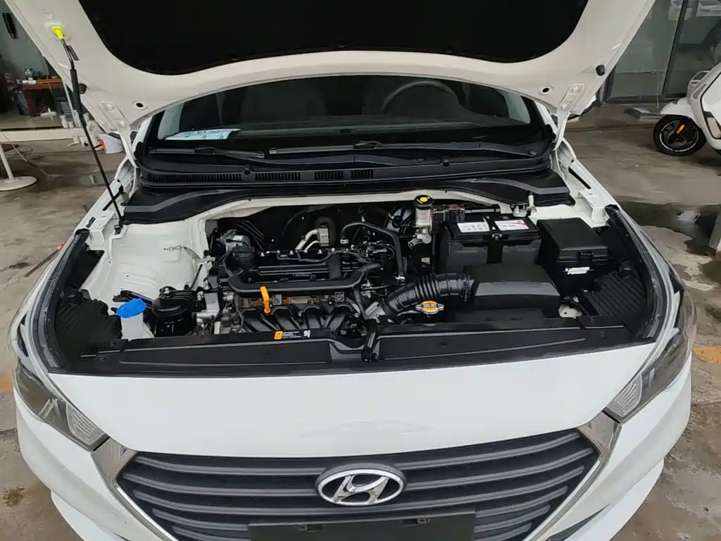 Hyundai Verna 2019 — фото 20