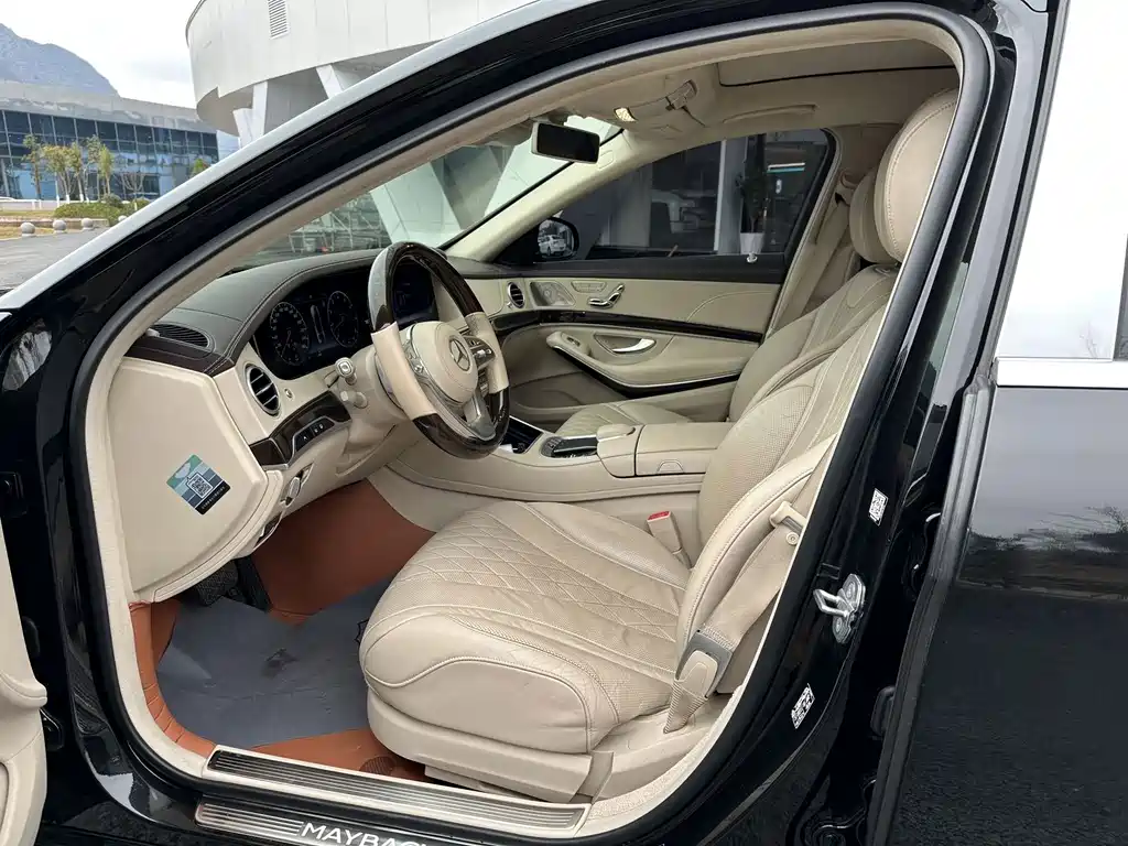Mercedes-Benz Maybach S-Class 2020