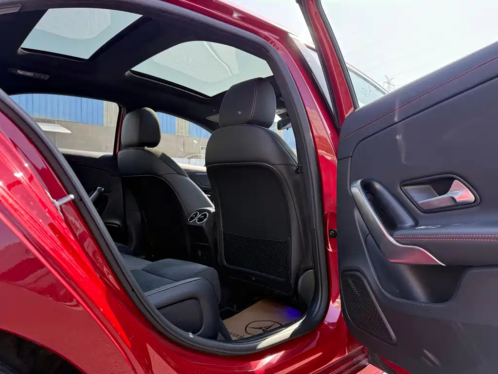 Mercedes-Benz A-Class 2024 — фото 31