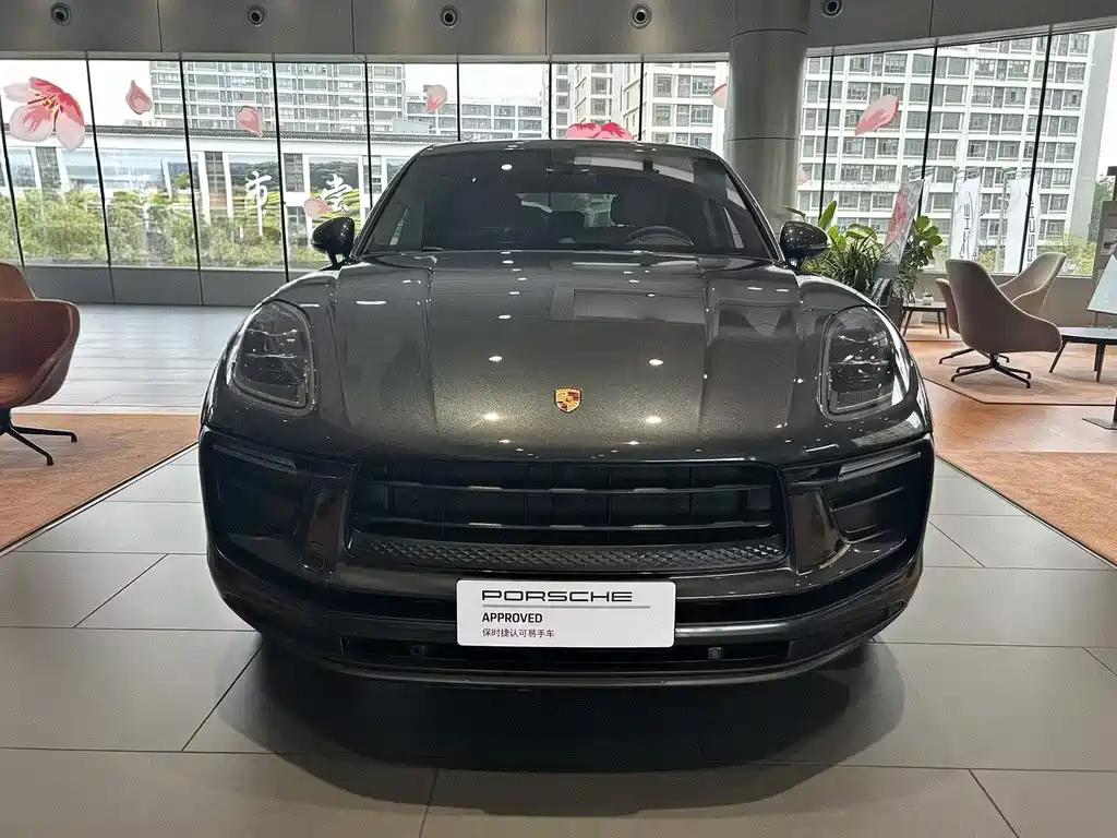 Porsche Macan 2024 — фото 11