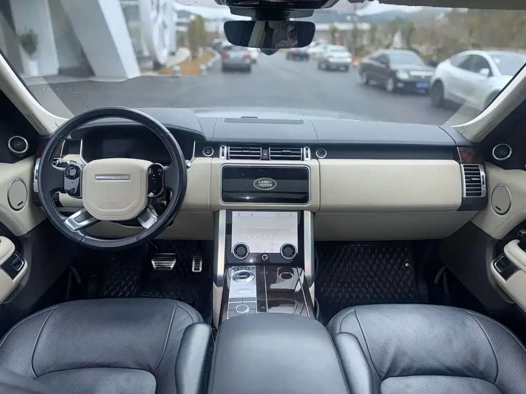 Land Rover Range Rover 2020 — фото 15
