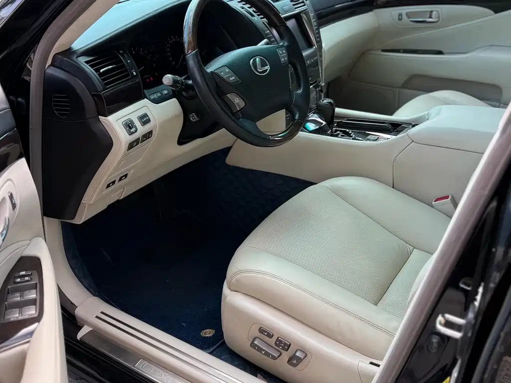 Lexus LS 2007 — фото 12