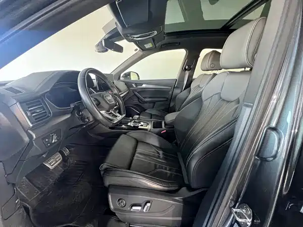 Audi Q5L 2023