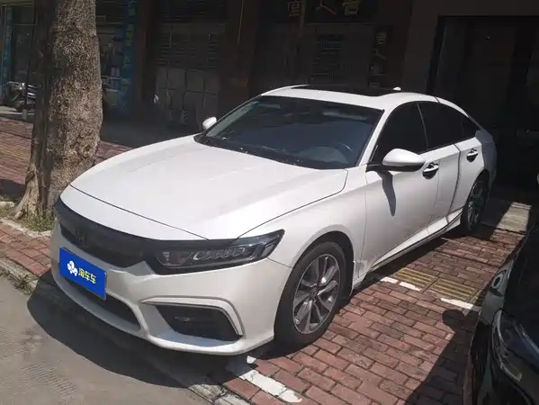 Honda Inspire 2020