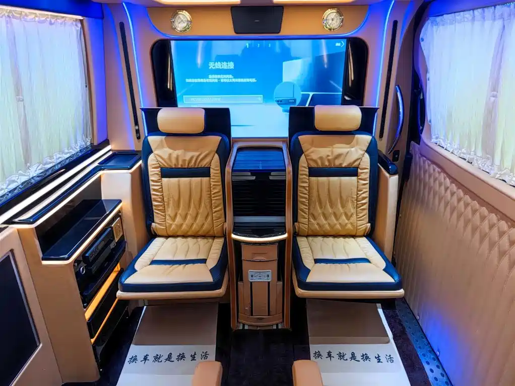 Mercedes-Benz Sprinter 2018 — фото 9