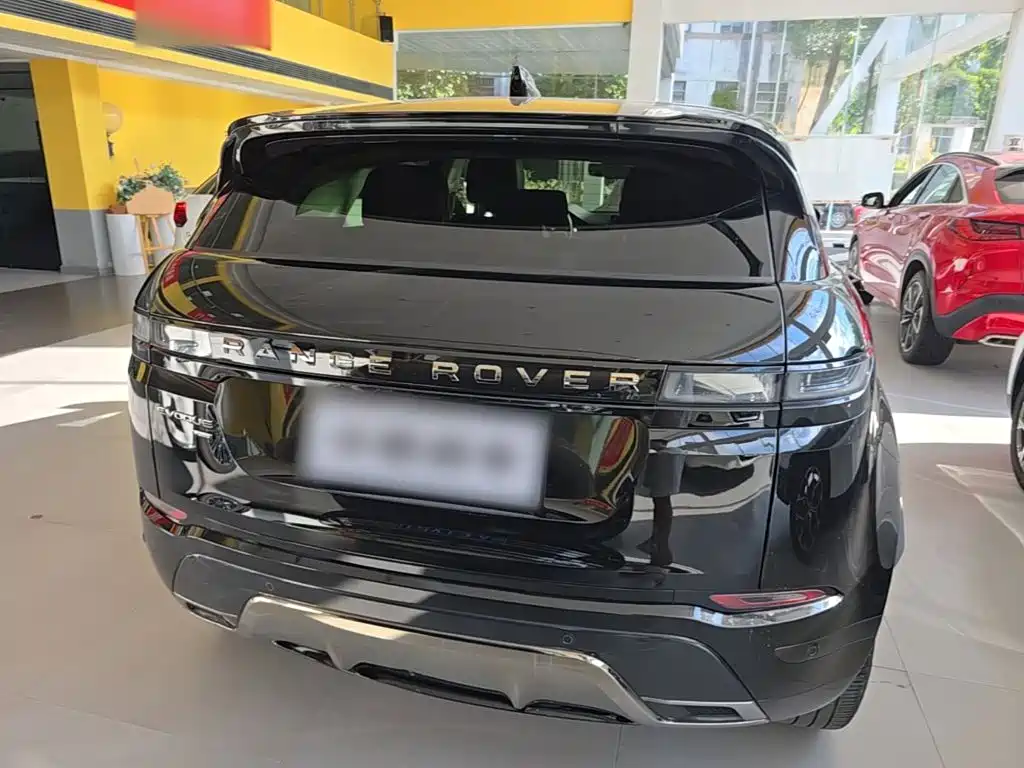 Land Rover Range Rover Evoque 2022 — фото 6
