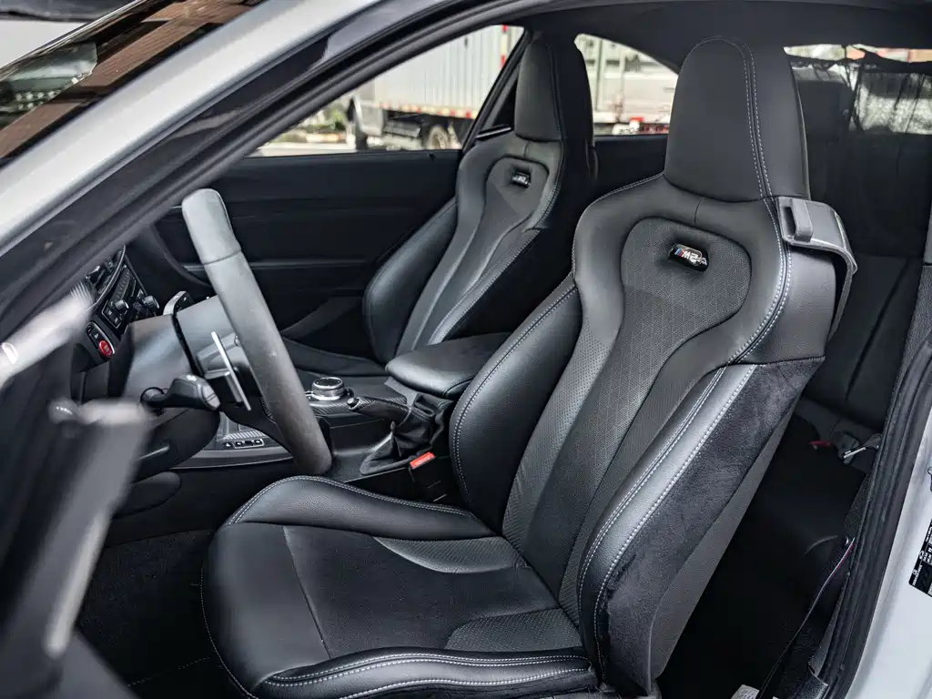 BMW M2 2019 — фото 17