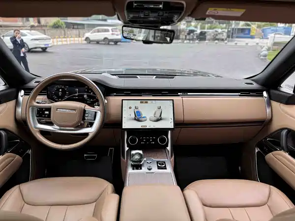Land Rover Range Rover 2023