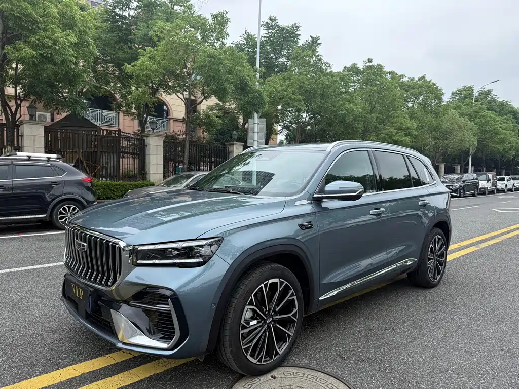Geely Xingyue L 2025 — фото 1