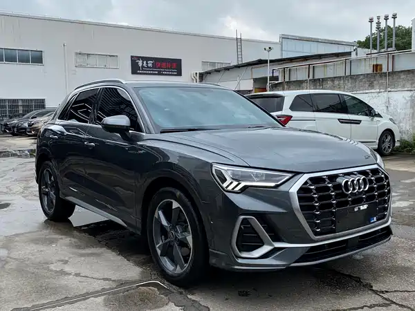 Audi Q3 2022