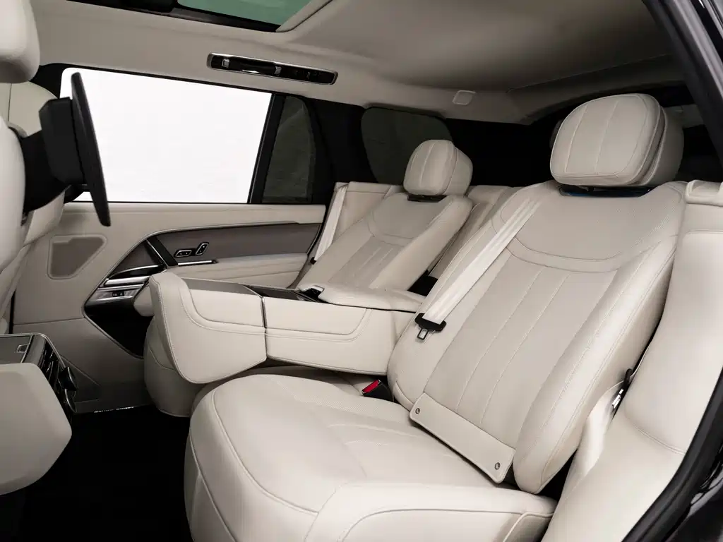 Land Rover Range Rover 2025 — фото 10