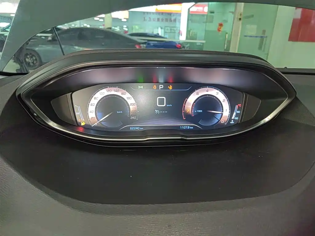 Peugeot 4008 2017 — фото 12