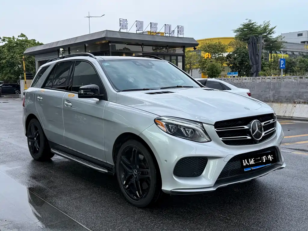 Mercedes-Benz GLE AMG 2017 — фото 3
