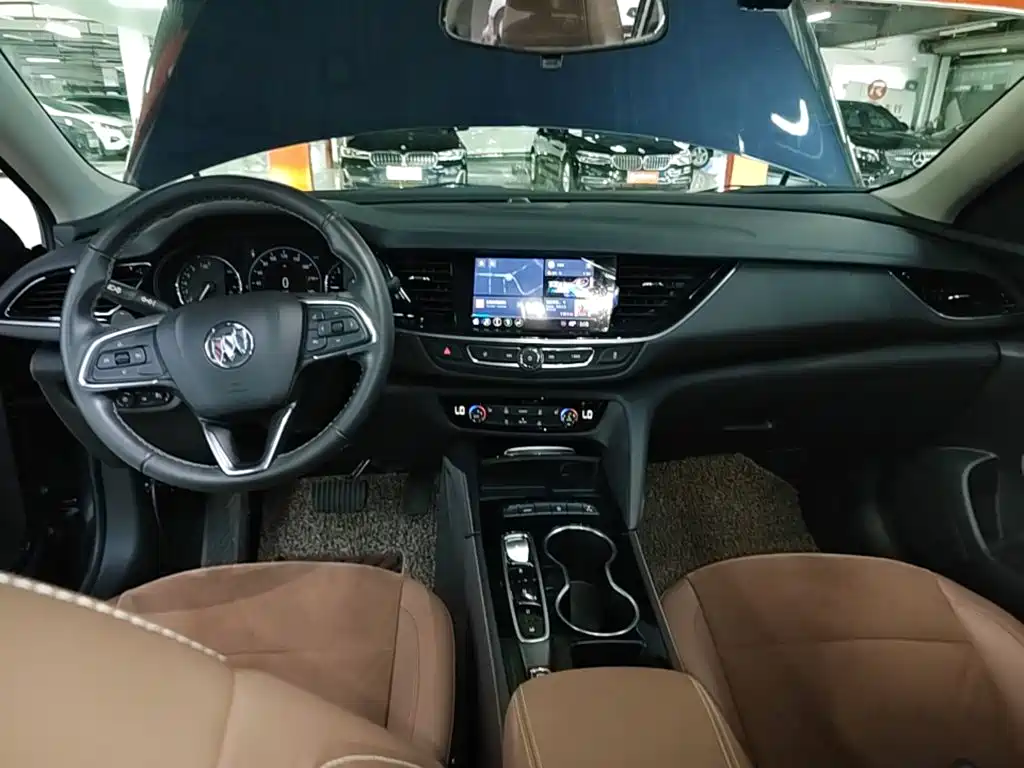 Buick Regal 2021 — фото 10