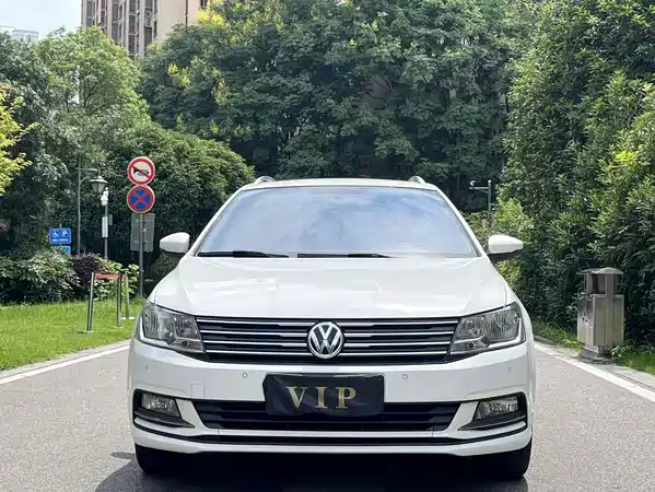 Volkswagen Gran Lavida 2015