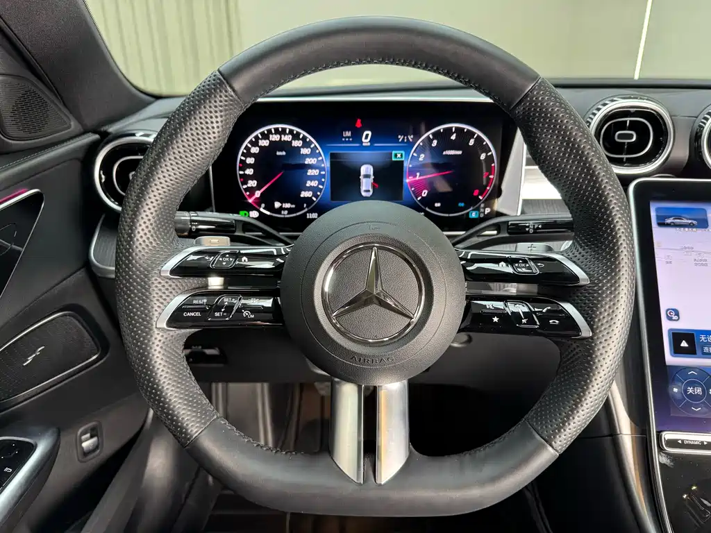 Mercedes-Benz C-Class 2023 — фото 21