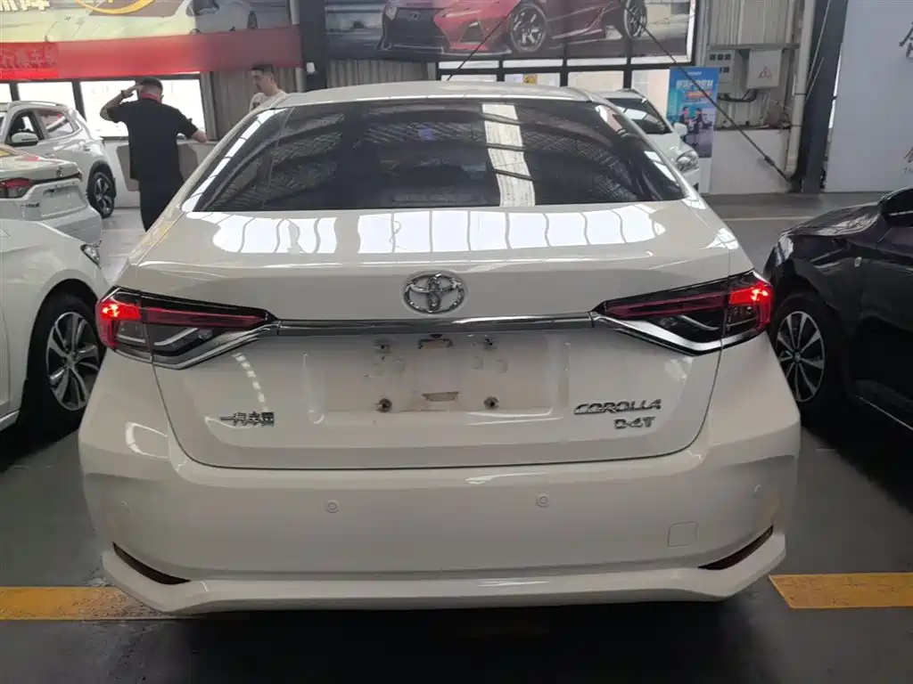 Toyota Corolla 2019 — фото 6
