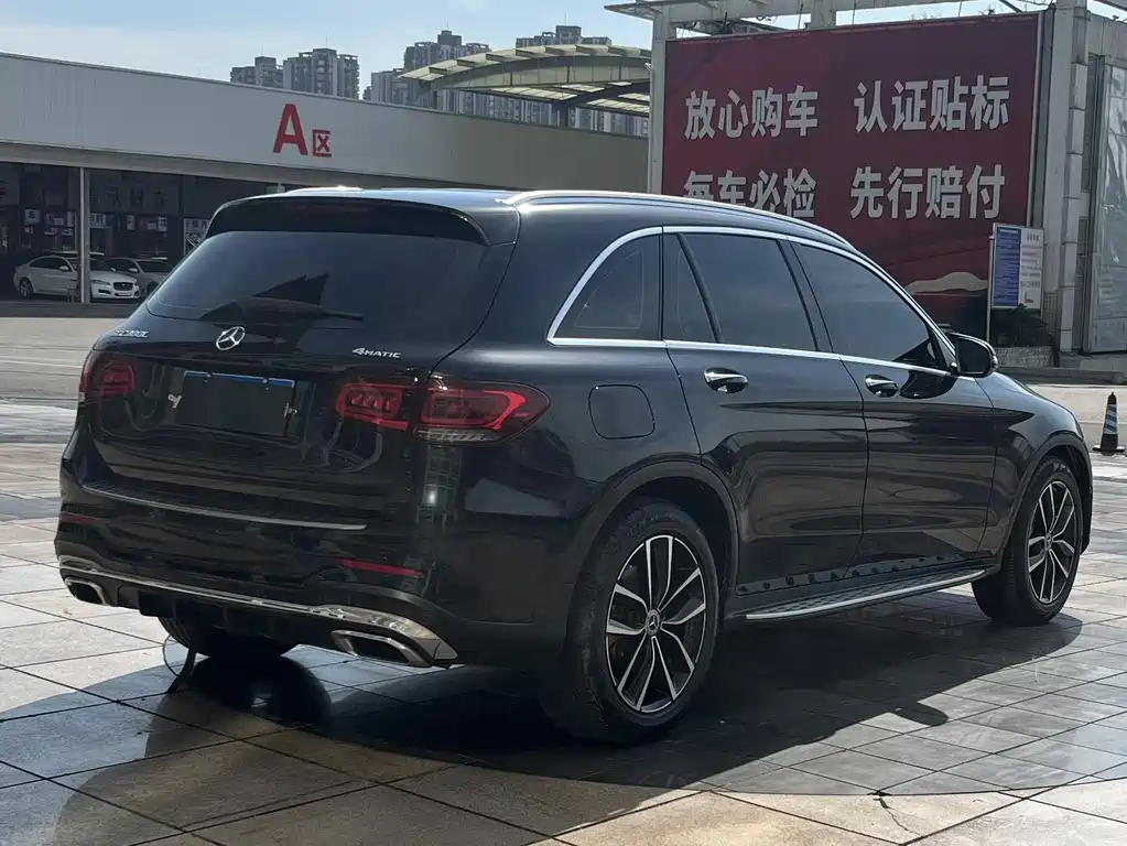 Mercedes-Benz GLC 2020 — фото 16