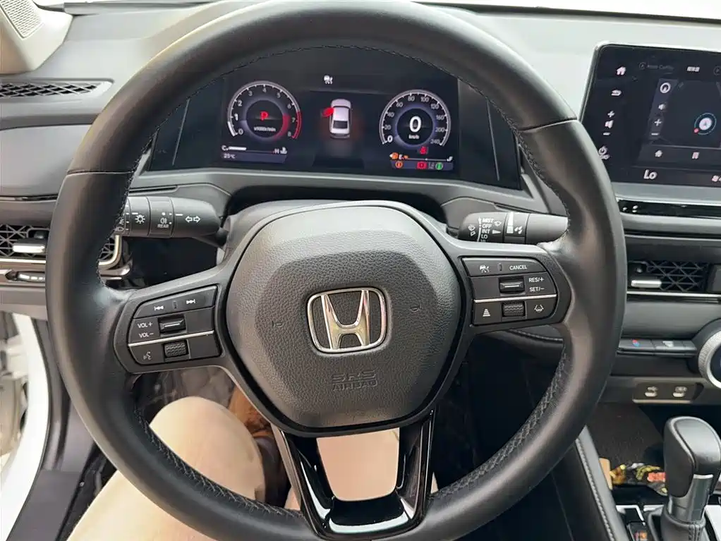 Honda Inspire 2024 — фото 7