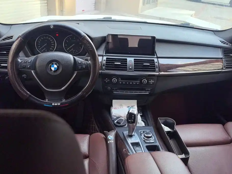 BMW X5 2014 — фото 12