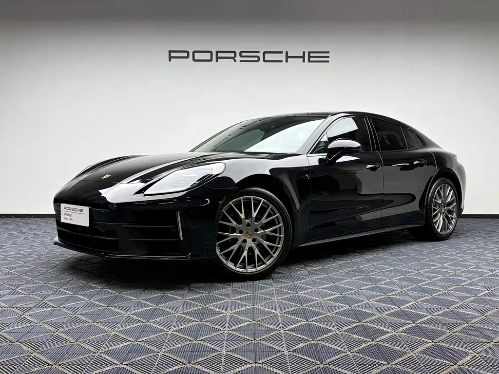 Porsche Panamera 2026 — фото 1
