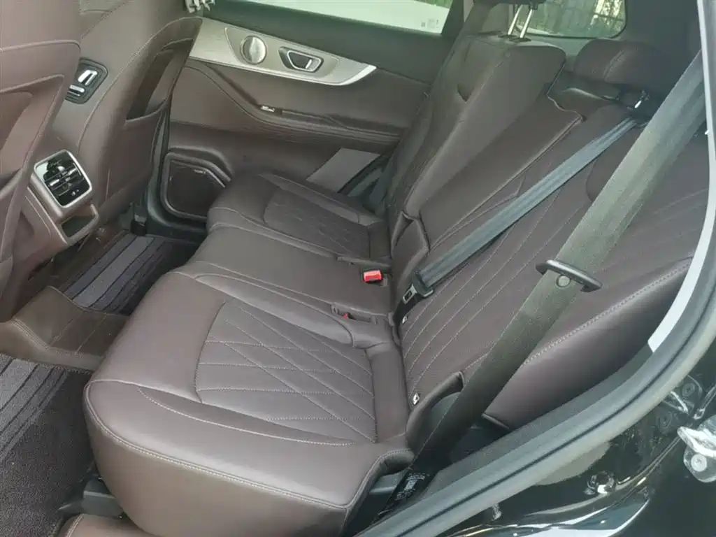 Chery Tiggo 8 PRO 2025 — фото 17