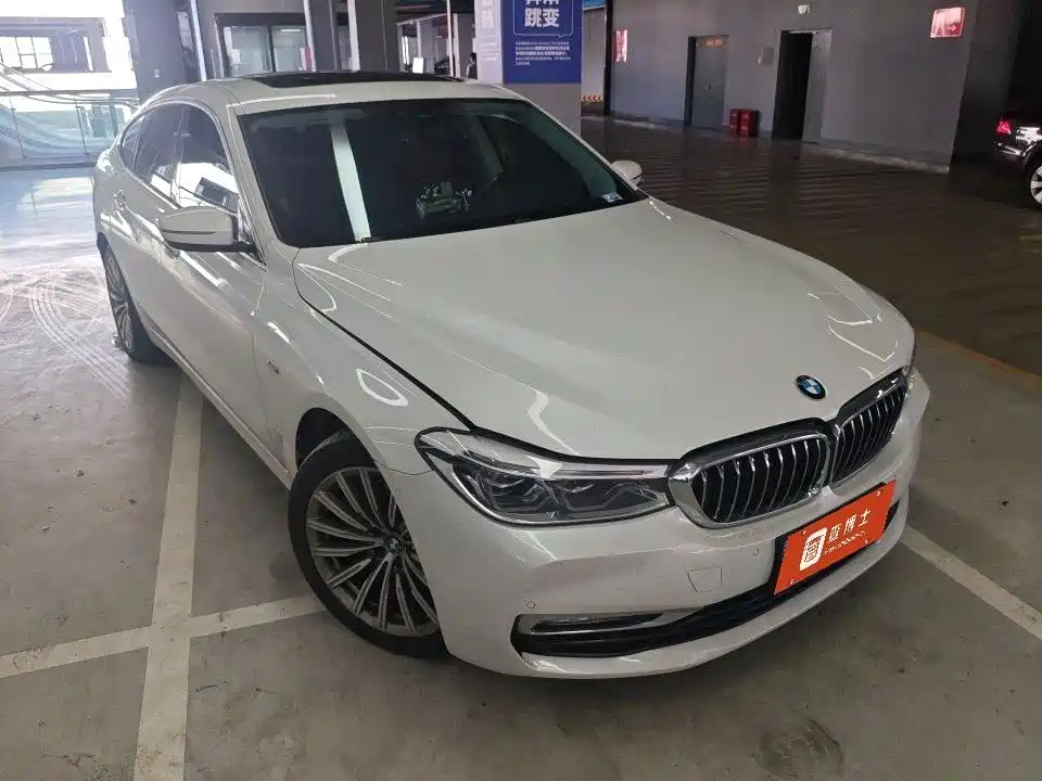 BMW 6 Series GT 2018 — фото 2