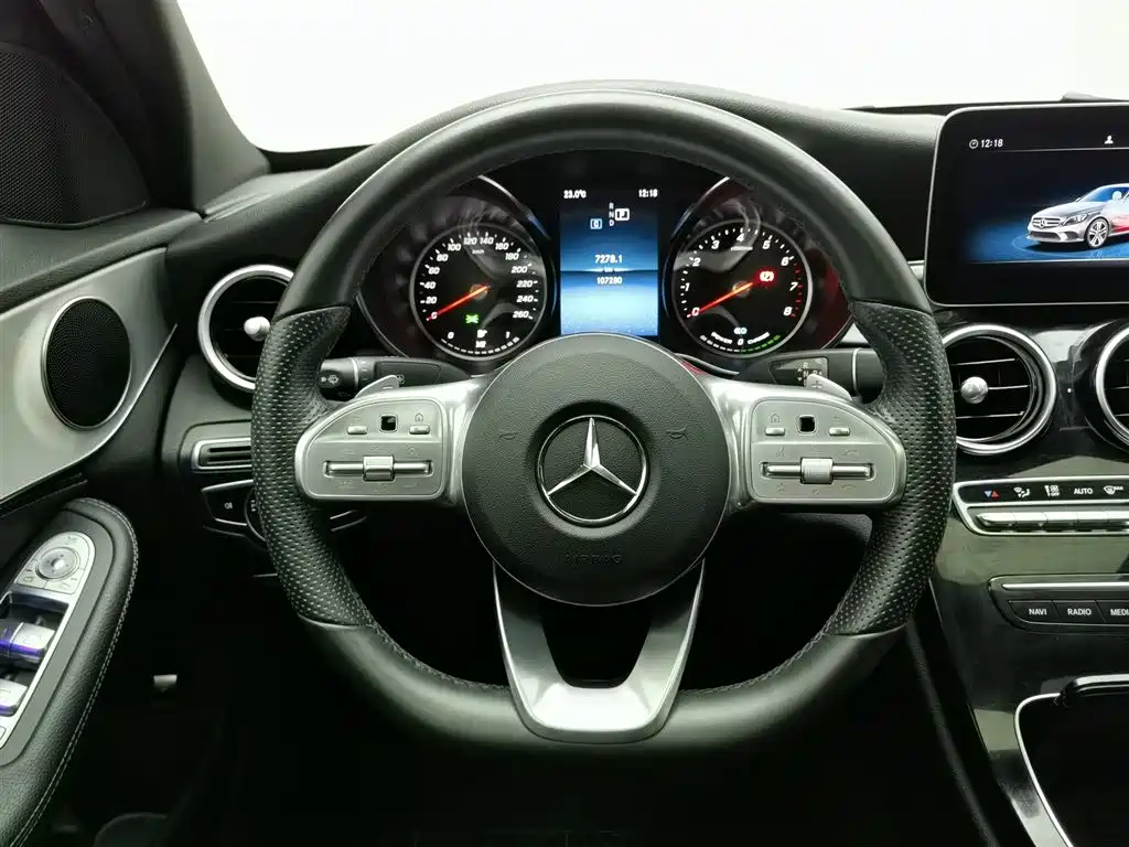 Mercedes-Benz C-Class 2019 — фото 11