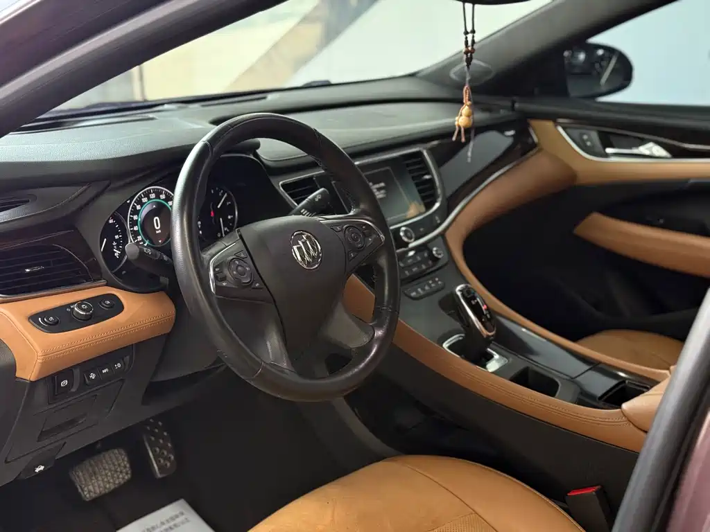 Buick LaCrosse 2016 — фото 10