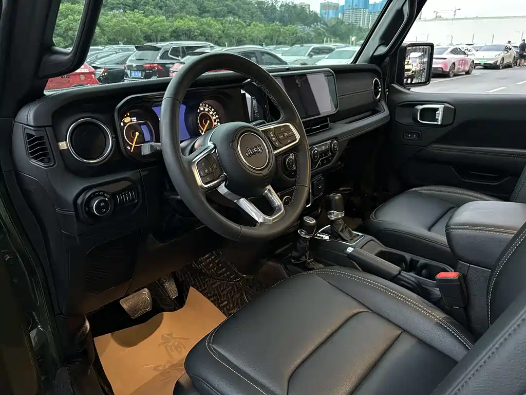 Jeep Wrangler 2024 — фото 11