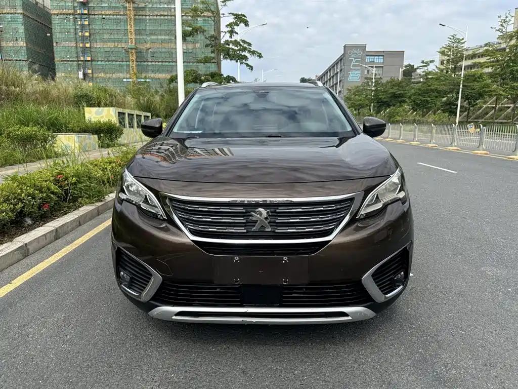 Peugeot 5008 2017 — фото 3