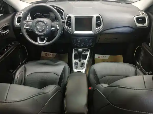 Jeep Compass 2017