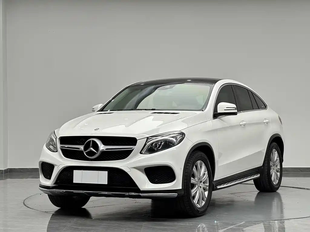 Mercedes-Benz GLE Coupe 2015 — фото 1