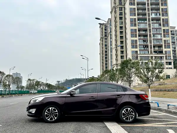Haima Vanda Electric 2016