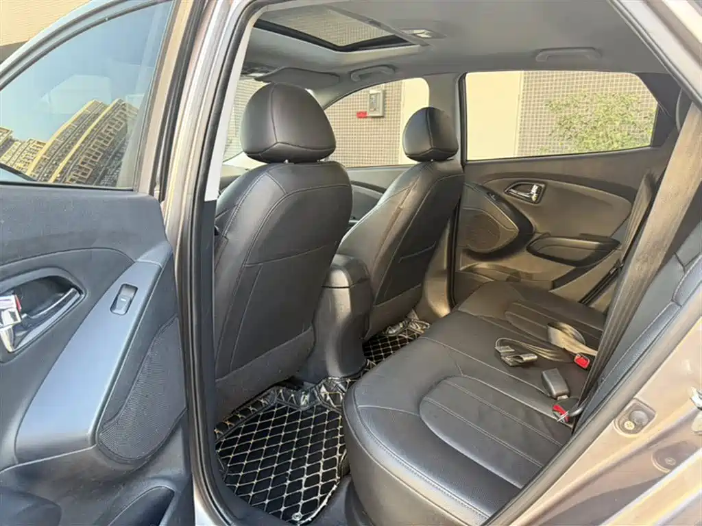 Hyundai ix35 2016 — фото 14