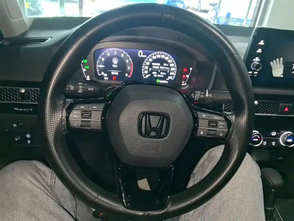 Honda Civic 2023 — фото 11