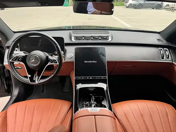 Mercedes-Benz S-Class 2021