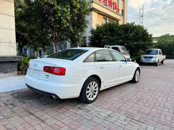 Audi A6L 2015